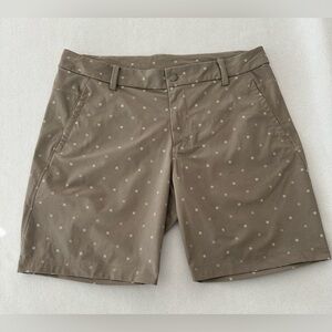 Lululemon Kahuna 2.0 Shorts Men’s 38 (38”Wx8.5”L) Tan Hashtag AOP